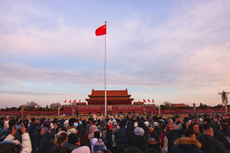 看升国旗攻略/看升国旗攻略在哪里的位置最佳 看升国旗攻略/看升国旗攻略在哪里的位置最佳
